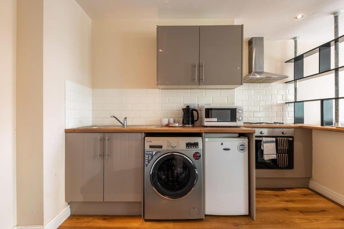 Modern & Bright Budget Studio In Central Doncaster Apartment Bagian luar foto
