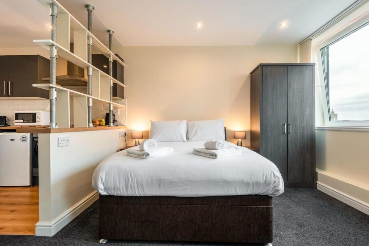 Modern & Bright Budget Studio In Central Doncaster Apartment Bagian luar foto