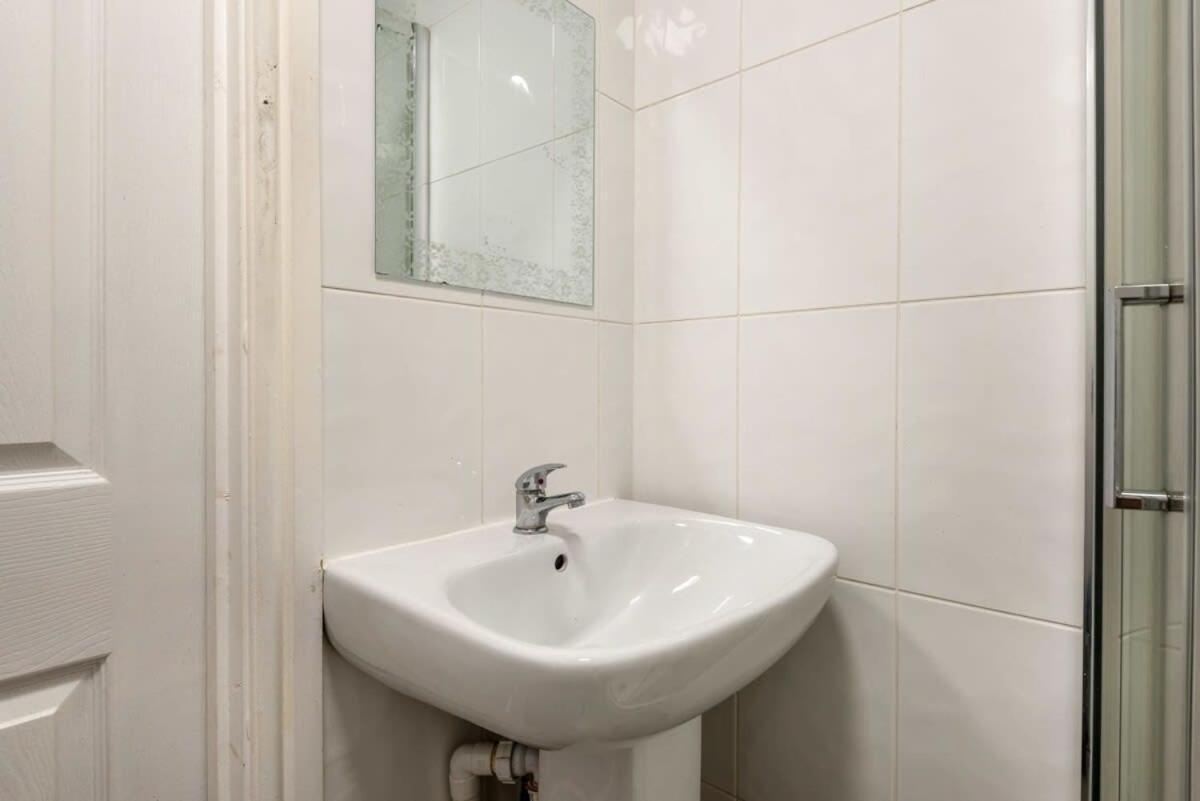 Modern & Bright Budget Studio In Central Doncaster Apartment Bagian luar foto
