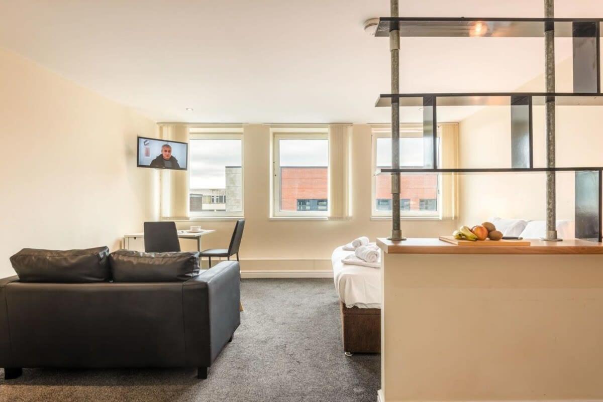Modern & Bright Budget Studio In Central Doncaster Apartment Bagian luar foto