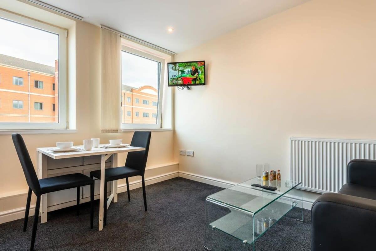 Modern & Bright Budget Studio In Central Doncaster Apartment Bagian luar foto
