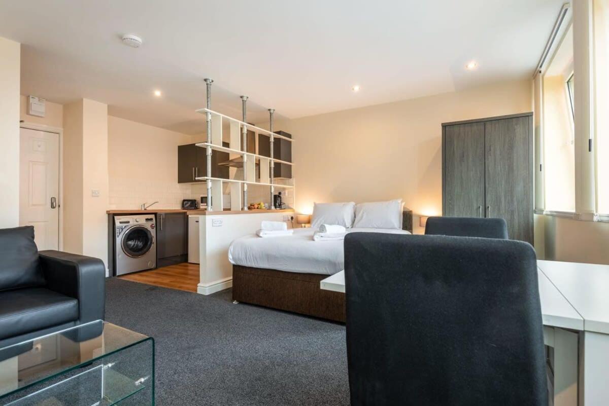 Modern & Bright Budget Studio In Central Doncaster Apartment Bagian luar foto