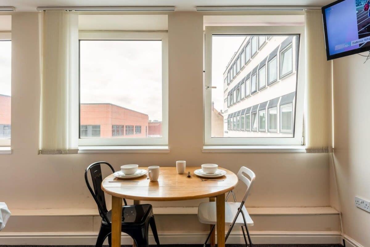 Modern & Bright Budget Studio In Central Doncaster Apartment Bagian luar foto