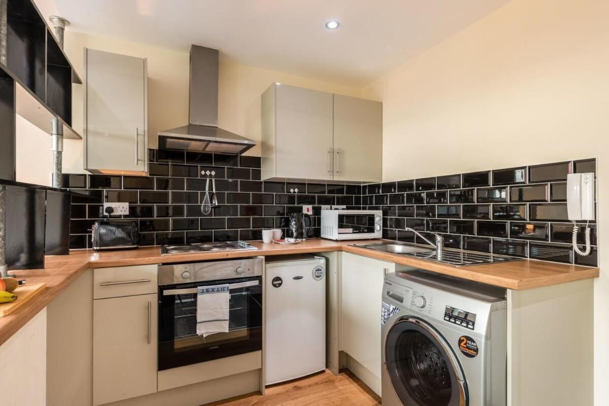 Modern & Bright Budget Studio In Central Doncaster Apartment Bagian luar foto